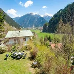 Apartment Comfortable In With Garden *