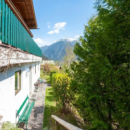 Comfortable In With Garden Appartement *