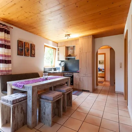 Διαμέρισμα Comfortable In With Garden *