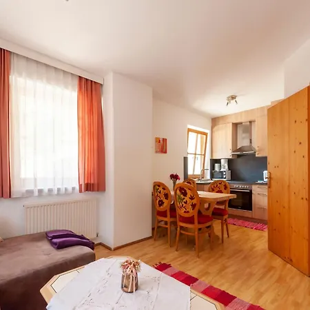 Comfortable In With Garden Mayrhofen