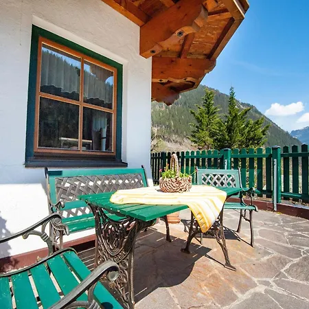 Comfortable In With Garden Apartament Mayrhofen