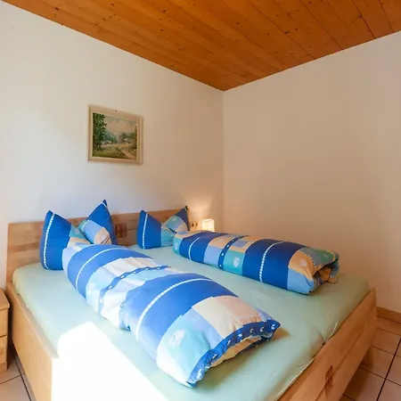 Comfortable In With Garden Apartament