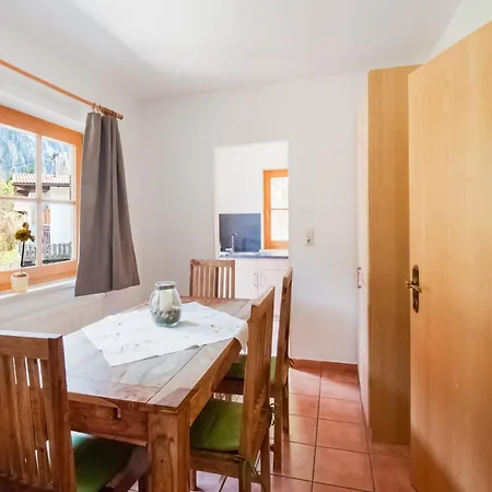 Apartament Comfortable In With Garden *