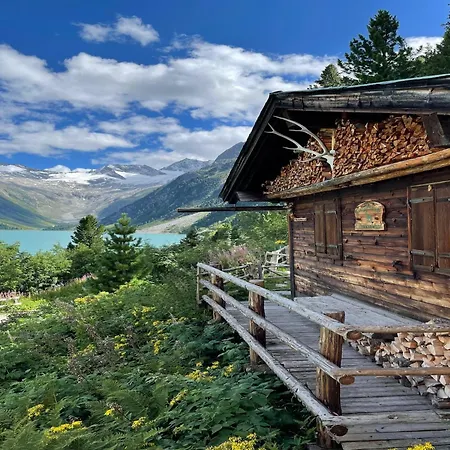 Comfortable In With Garden Mayrhofen