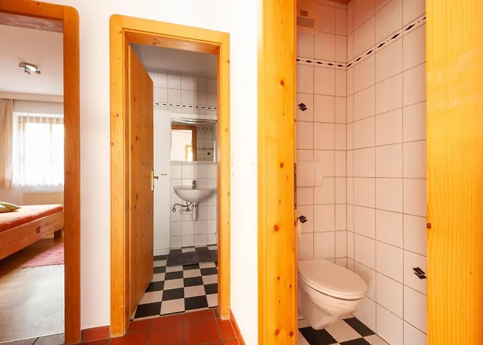 Comfortable In With Garden Mayrhofen